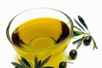 Những người không nên ăn nước mắm