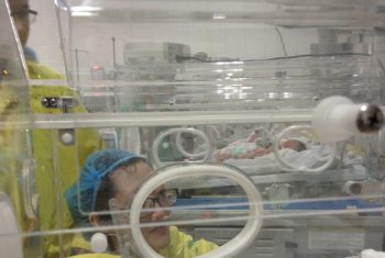 Sản phụ từ chối điều trị ung thư để giữ con đã qua đời