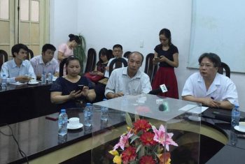 BV Việt Đức công khai xin lỗi gia đình bệnh nhân, đình chỉ ê kíp mổ nhầm chân