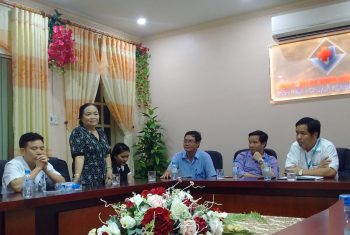 BVĐK Hòa Bình (Tp Quy Nhơn, tỉnh Bình Định) đến giao lưu và làm việc với BVĐK Hùng Vương.