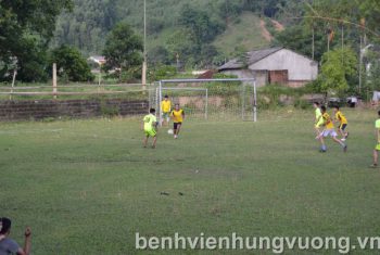 BVĐK Hùng Vương tham gia giải bóng đá Thanh niên Đội Bình mở rộng 2017.