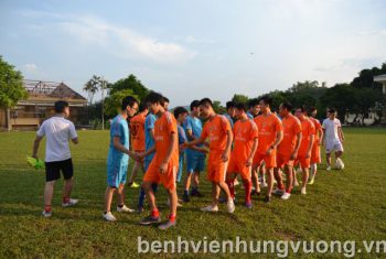 Chiến thắng tối thiểu 1 – 0 trước Nội Nhi giúp Hành Chính vào bán kết.