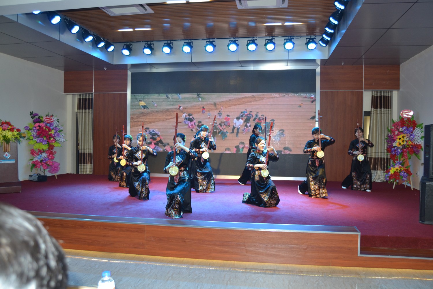 hoi nghi doi tac nha phan phoi 2