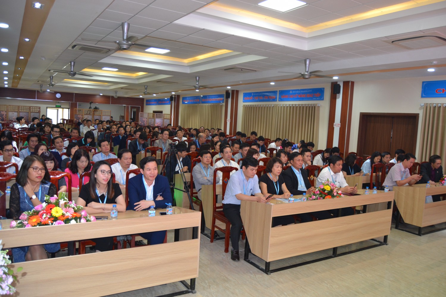 hoi nghi doi tac nha phan phoi 3