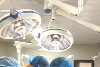 Thận lạc chỗ 61 năm tìm lại “nơi ở” ban đầu.