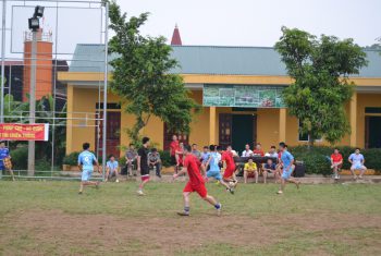 Liên quân Hành chính chiến thắng 3 – 2 trước Nội nhi – Đông Y – Ngoại Sản ngày đầu ra quân