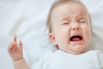 Những điều cha mẹ cần biết về nấm miệng ở trẻ em.