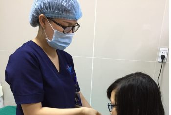 Tiêm phòng vắc xin HPV và ung thư cổ tử cung.