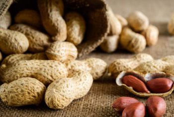 Đậu phộng tốt cho tim mạch.