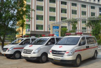 Tài xế xe cấp cứu: Sự hy sinh thầm lặng