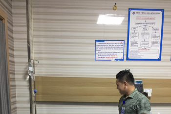 Cấp cứu bệnh nhân ngoại quốc vỡ ruột thừa nguy kịch trong đêm.