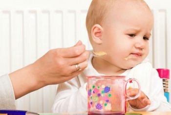 Cách khắc phục biếng ăn ở trẻ