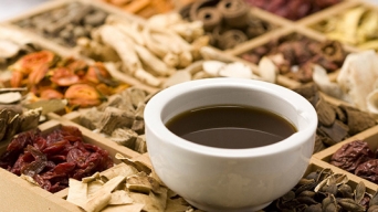 Bài thuốc chữa viêm chân răng