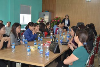 Khám sức khỏe định kỳ cho lãnh đạo và nhân viên ngân hàng Agribank chi nhánh Phù Ninh.