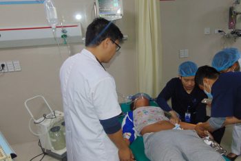 Cứu sống bệnh nhân sốc phản vệ do kiến đốt.