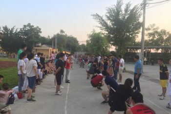 Nghẹt thở với cuộc thi kéo co chào mừng 9 năm thành lập bệnh viện.