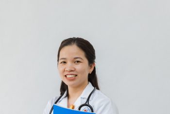 Thạc sỹ, Bác sỹ Trần Thị Cườm – Phó trưởng khoa Nhi