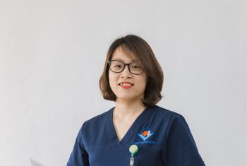 Điều dưỡng Trần Thị Minh Phương – Trưởng phòng Điều dưỡng Bệnh viện