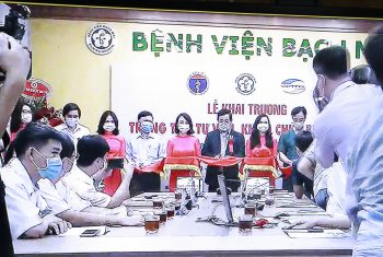 Khai trương trung tâm tư vấn khám, chữa bệnh từ xa của Bệnh viện Bạch Mai