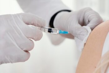 Danh mục vắc xin dịch vụ