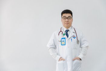Thạc sỹ bác sỹ Lục Việt Tiệp