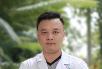 Bác sỹ Giang Tiến Trung