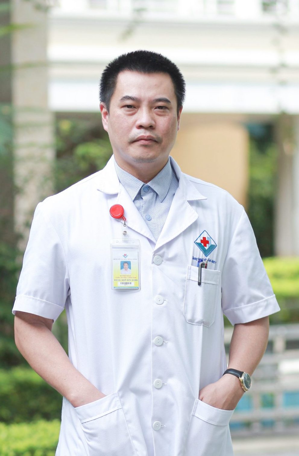 Bác sỹ Ngô Hữu Hùng