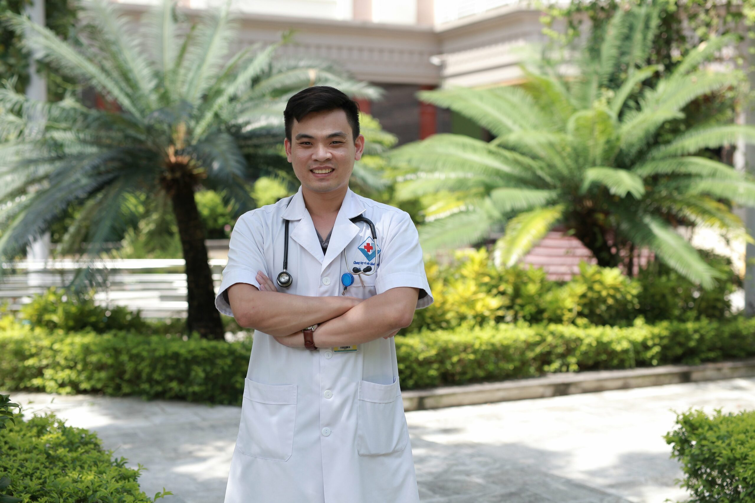 BS Đinh Xuân Hoàng BS Đinh Xuân Hoàng