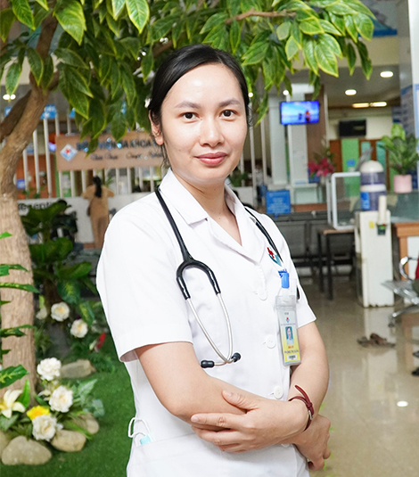 Bác Sỹ Phùng Thị Xuân