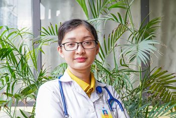 Bác sỹ Đặng Kim Thu