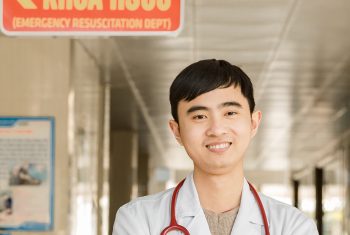Bác Sỹ Lưu Thanh Hùng