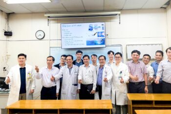 ĐOÀN CÔNG TÁC HỆ THỐNG Y TẾ HÙNG VƯƠNG THAM QUAN, TIẾP CẬN HỆ THỐNG PHẪU THUẬT ROBOT TẠI BỆNH VIỆN CHỢ RẪY