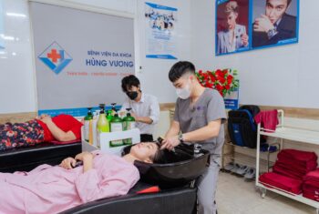 CHĂM SÓC TỪ NHỮNG ĐIỀU NHỎ NHẤT