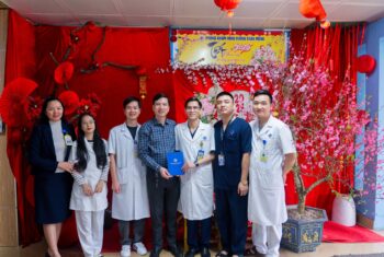 MÙNG 2 TẾT – LÃNH ĐẠO BỆNH VIỆN CHÚC TẾT CÁN BỘ NHÂN VIÊN TRỰC ĐẦU NĂM