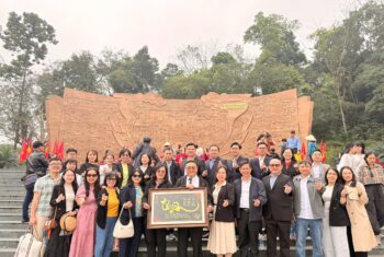 HÀNH TRÌNH VỀ CỘI NGUỒN – KẾT NỐI HÙNG VƯƠNG BA MIỀN