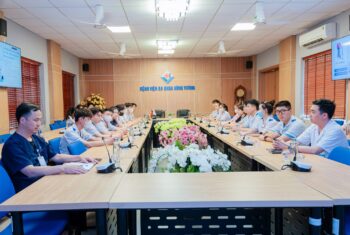 Hội chẩn trực tuyến cùng chuyên gia tuyến Trung ương: Nâng cao chất lượng chăm sóc – Đồng hành cùng người bệnh trên hành trình phục hồi