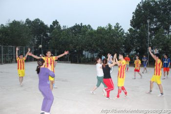 TDTT lập thành tích chào mừng kỷ niệm 4 năm thành lập Bệnh viện ĐK Hùng Vương 28/9/2010-28/09/2014