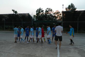 Trận 4: Thảm họa hàng thủ