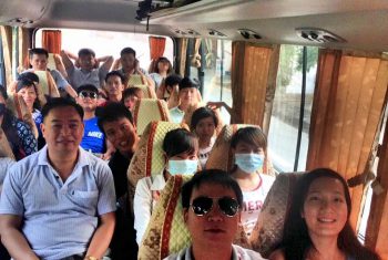 Đoàn 2 chuyến tham quan du lịch hè 2015 đã xuất hành.
