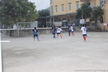 Khoa khám bệnh – Khối hành chính (Ngoại trú) gặp Khoa Hồi sức tích cực – Nội – Ngoại (Nội trú) :50 phút mệt nhoài.