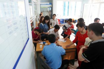 Không phải đóng tạm ứng, người bệnh đua nhau trốn viện