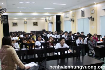 Khai mạc lớp tập huấn “Chăm sóc thiết yếu bà mẹ và trẻ sơ sinh trong và ngay sau đẻ, sau mổ”