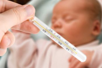 Xử trí cấp cứu trẻ bị co giật tại nhà